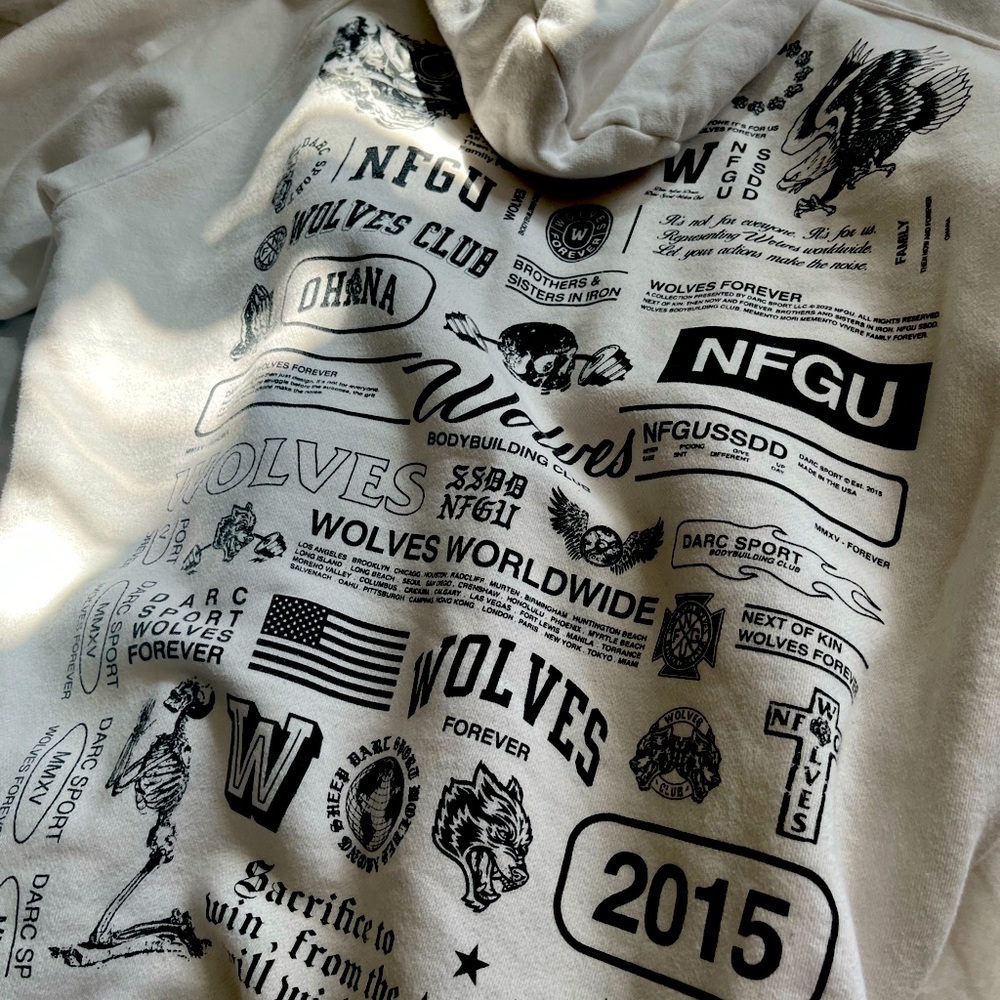 Slightly used darc sport bodybuilding hoodie